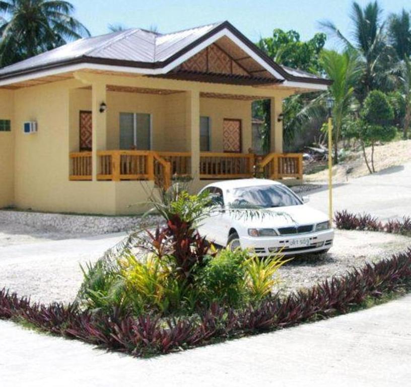 Moalboal Beach Resort Alcantara  Bilik gambar