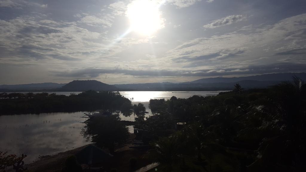 Moalboal Beach Resort Alcantara  Luaran gambar