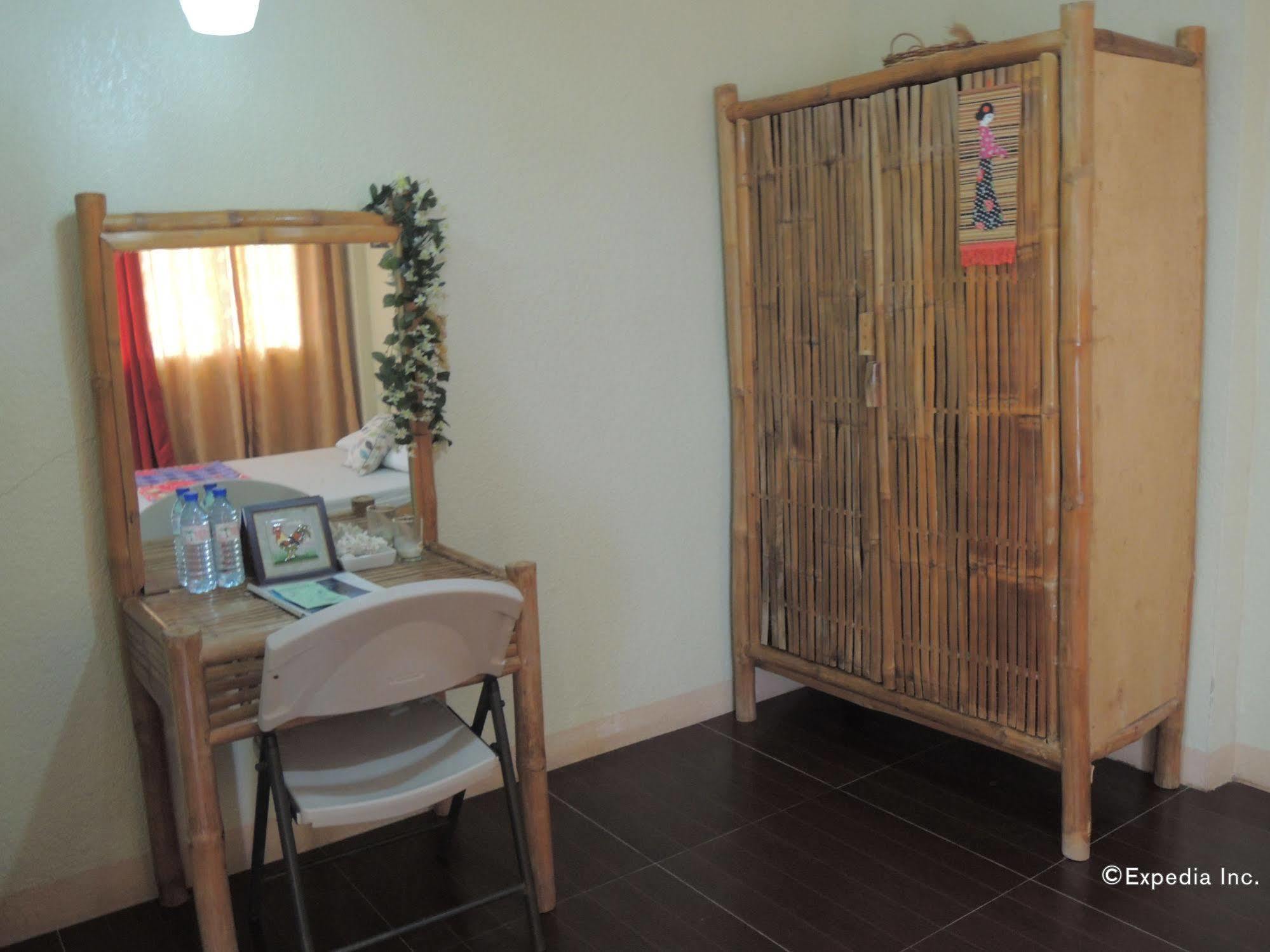 Moalboal Beach Resort Alcantara  Luaran gambar