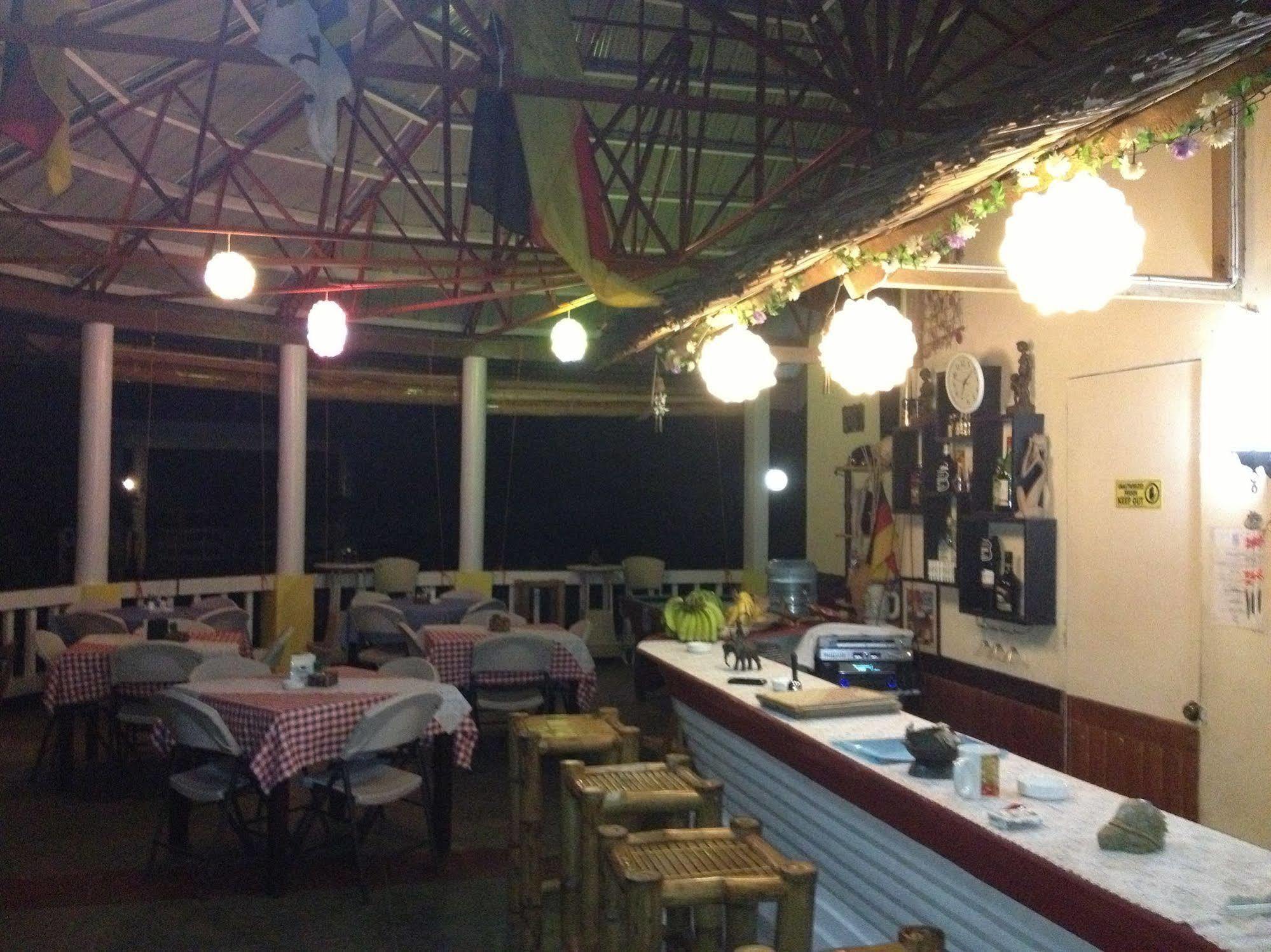 Moalboal Beach Resort Alcantara  Luaran gambar