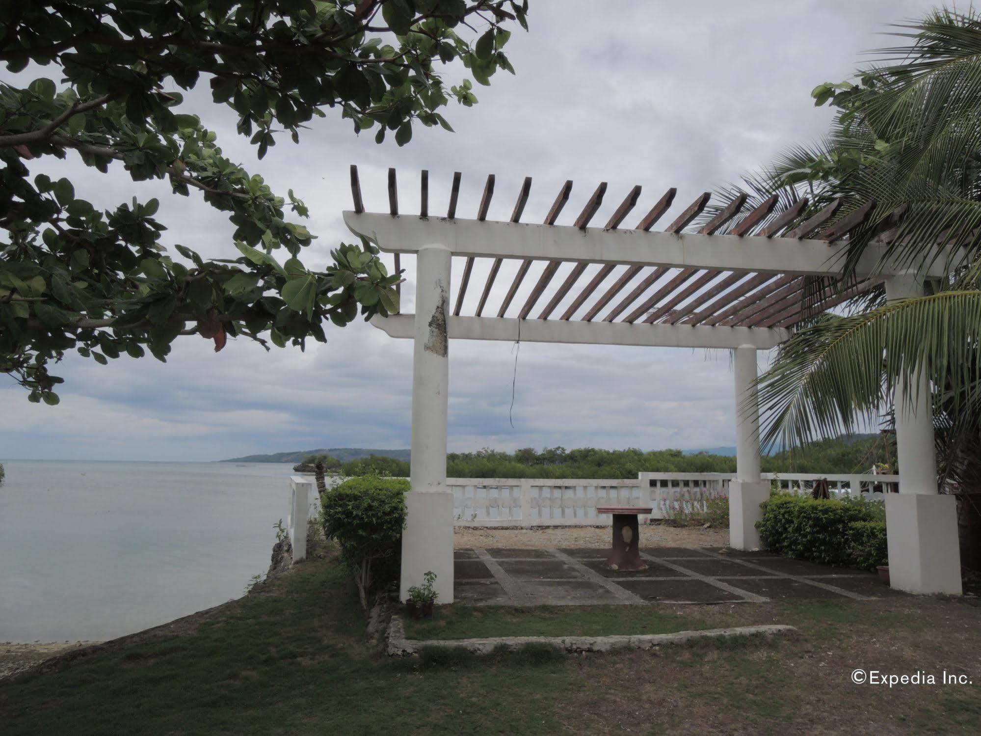 Moalboal Beach Resort Alcantara  Luaran gambar