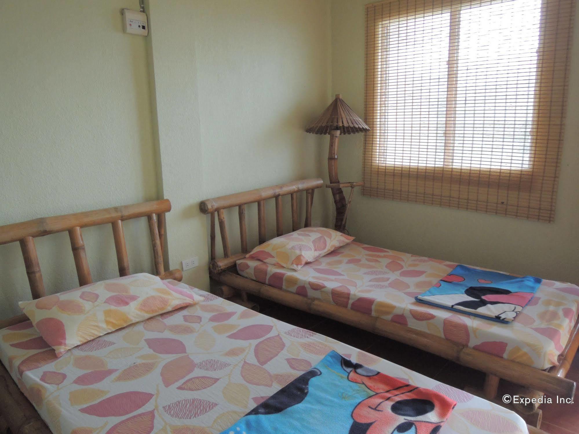 Moalboal Beach Resort Alcantara  Luaran gambar